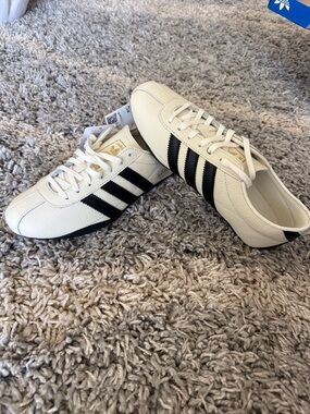 adidas Tokyo Cream and Black Three-Stripe Retro Sneakers
